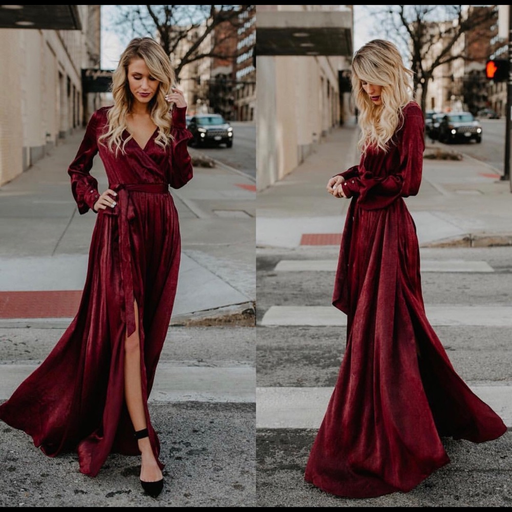 New w/tags boutique silk faux wrap dress